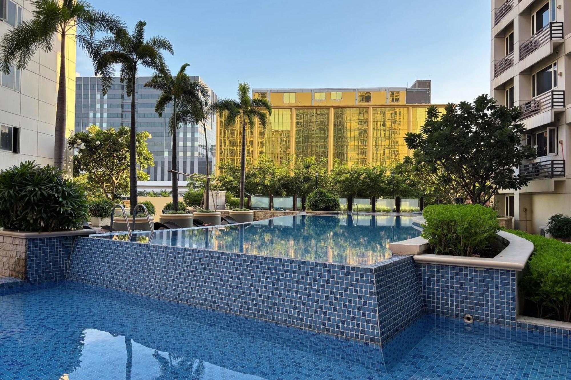 Extremeli Suites Manila Powered By Cocotel Exteriör bild