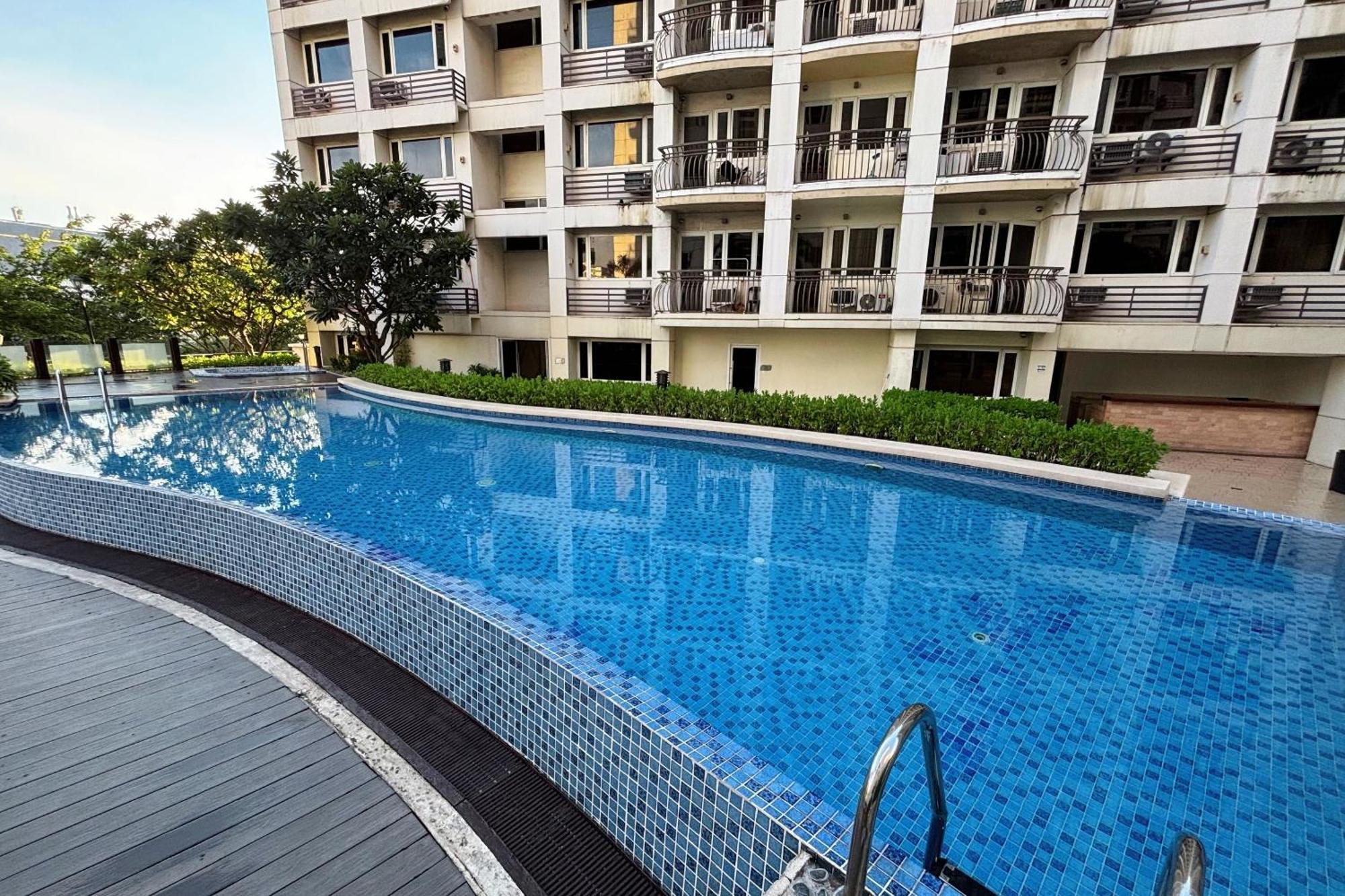 Extremeli Suites Manila Powered By Cocotel Exteriör bild